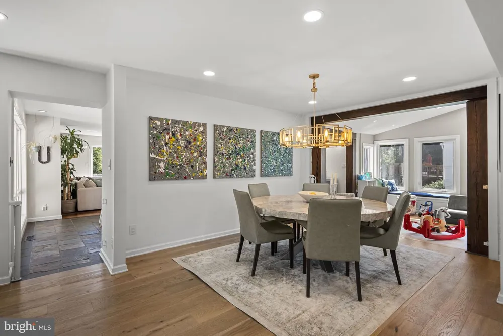 8703 SUDBURY PLACE Alexandria, VA 22309