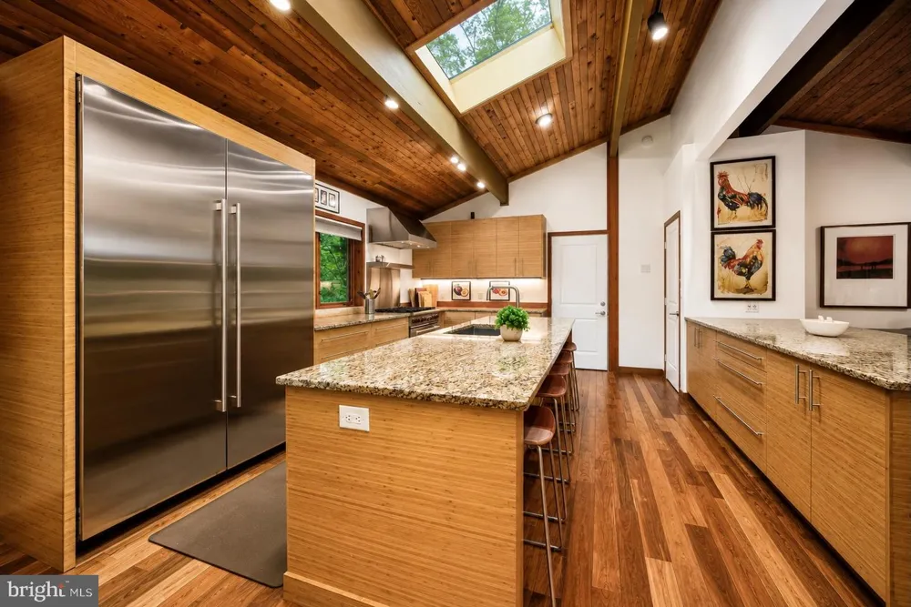 602 FEATHERBED LANE Garnet Valley, PA 19060