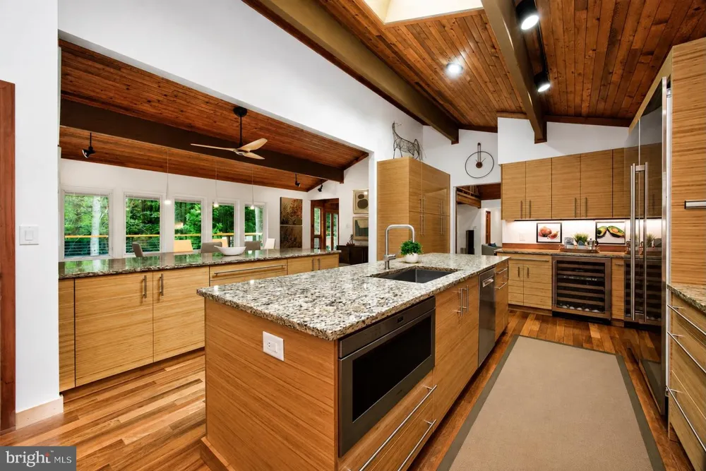 602 FEATHERBED LANE Garnet Valley, PA 19060