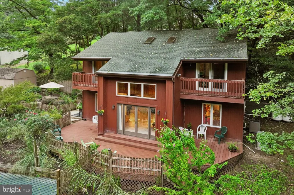 79 E HIGHLAND ROAD Parkesburg, PA 19365