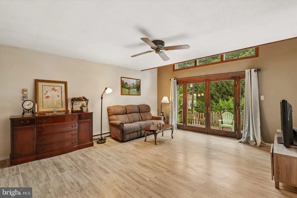 79 E HIGHLAND ROAD Parkesburg, PA 19365