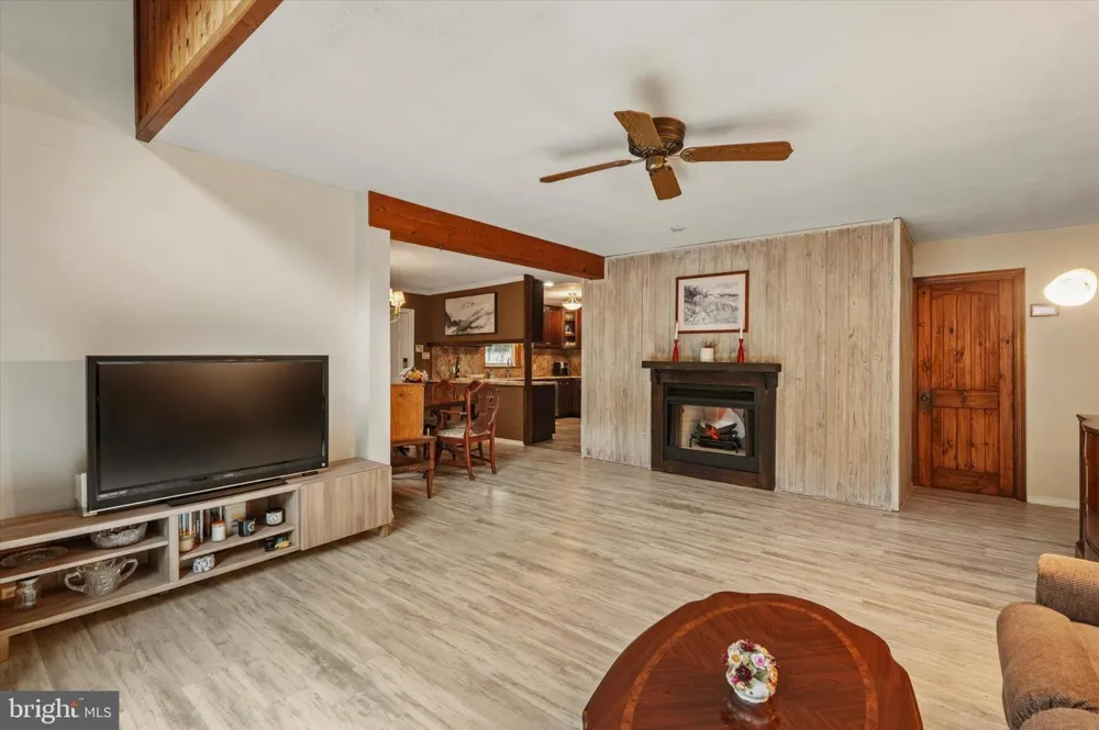 79 E HIGHLAND ROAD Parkesburg, PA 19365