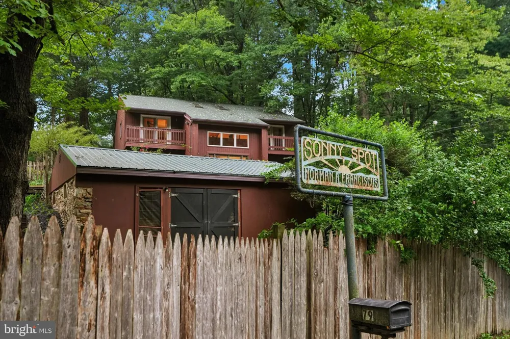 79 E HIGHLAND ROAD Parkesburg, PA 19365