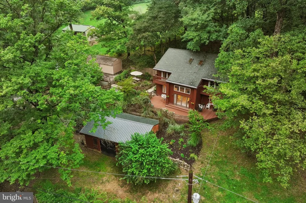 79 E HIGHLAND ROAD Parkesburg, PA 19365