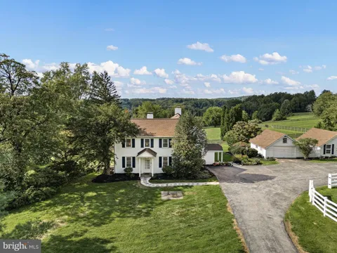 175 CEDAR LANE