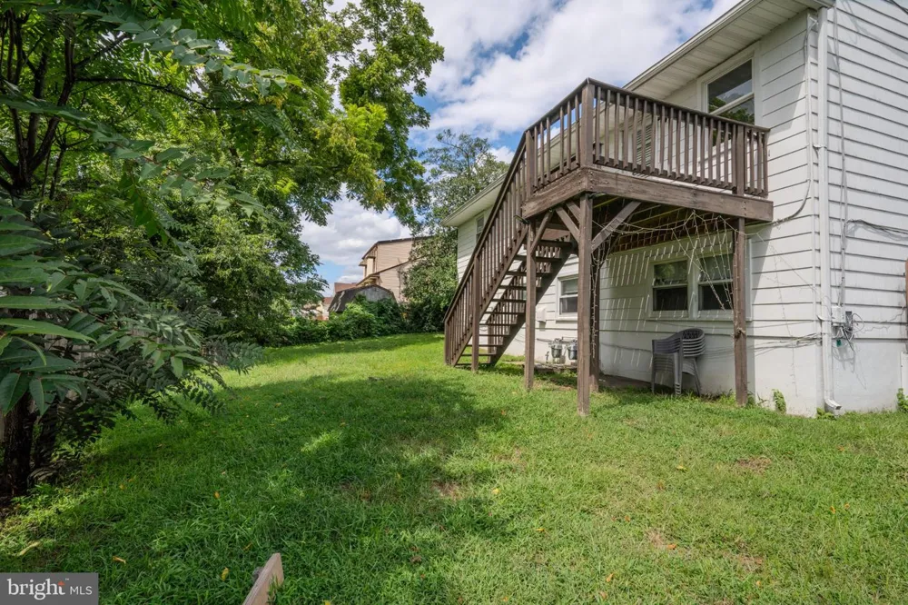 50 E LANDING ROAD Blackwood, NJ 08012