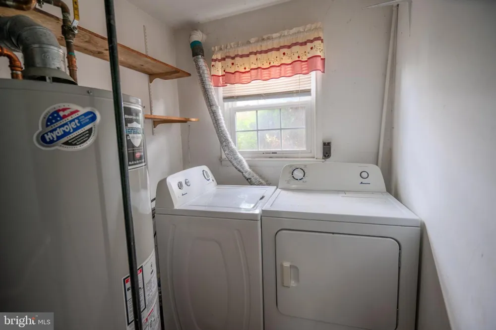 50 E LANDING ROAD Blackwood, NJ 08012
