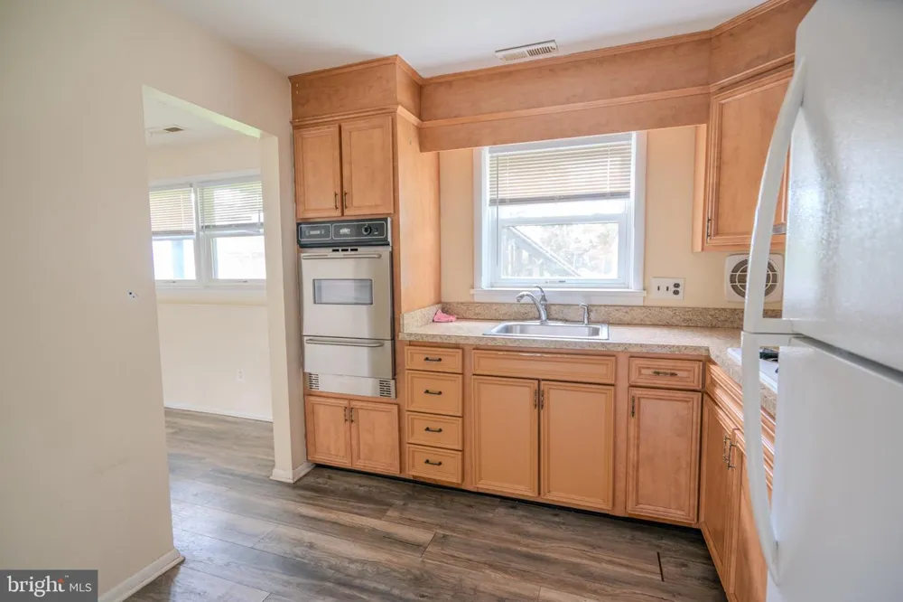 50 E LANDING ROAD Blackwood, NJ 08012