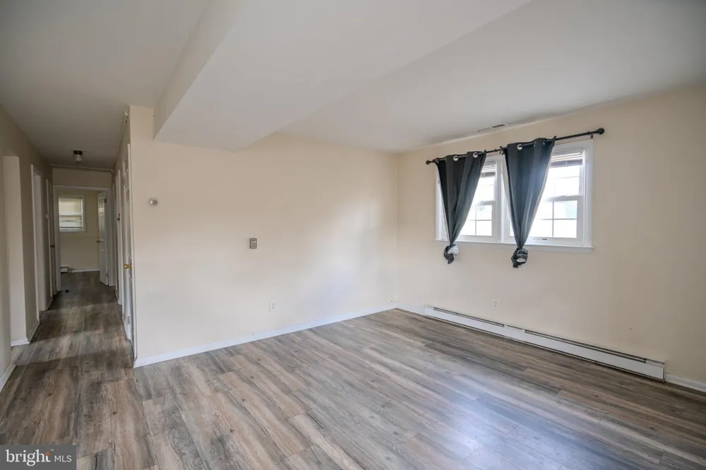 50 E LANDING ROAD Blackwood, NJ 08012
