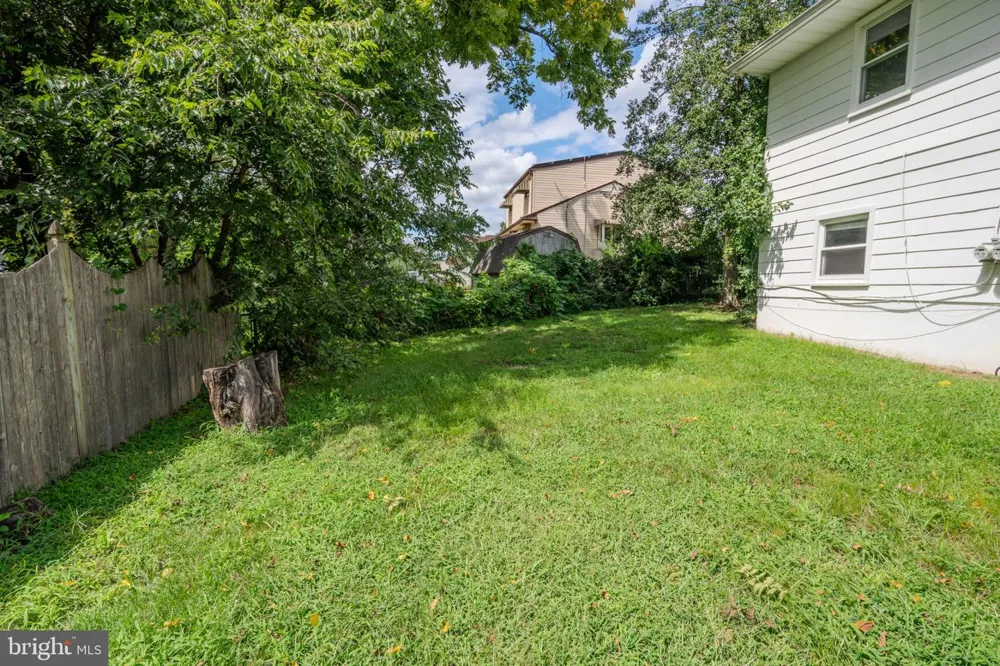 50 E LANDING ROAD Blackwood, NJ 08012