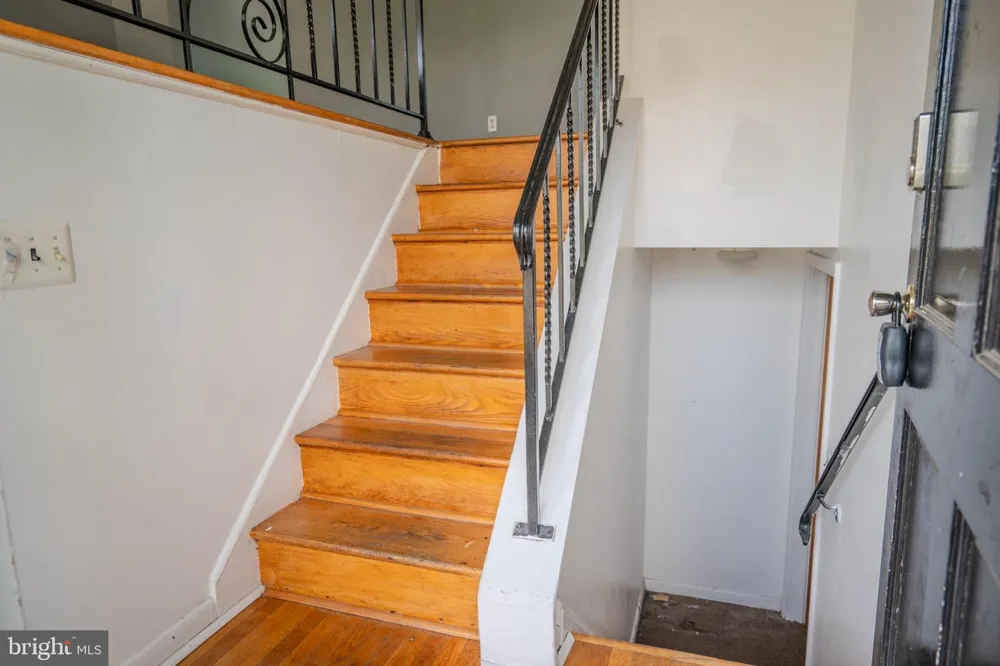 50 E LANDING ROAD Blackwood, NJ 08012