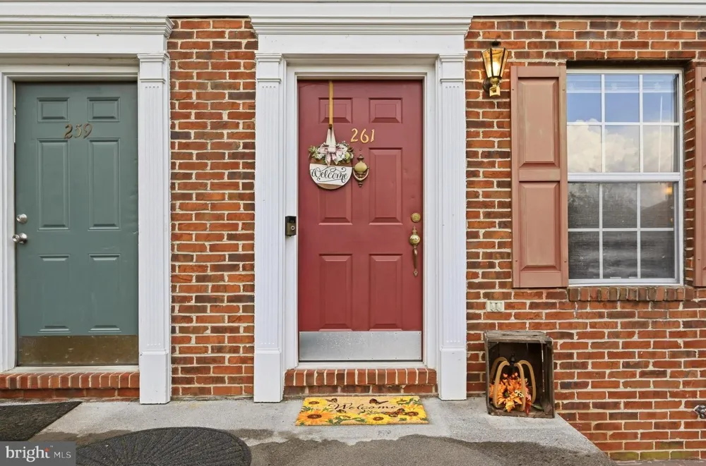 261 WATERFORD LANE Winchester, VA 22602