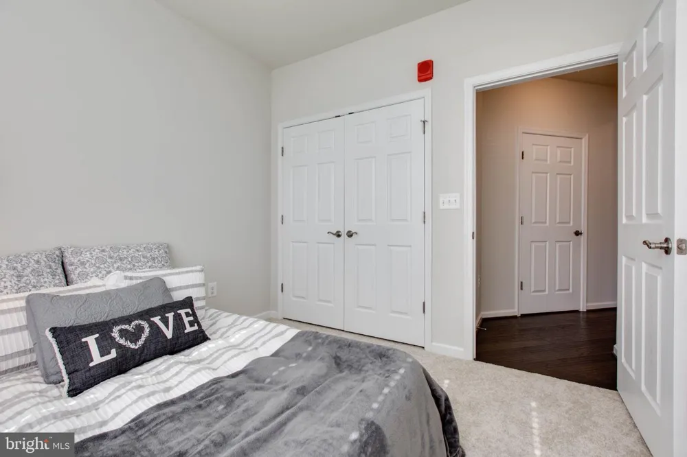 3825 DOC BERLIN DRIVE #17 Silver Spring, MD 20906