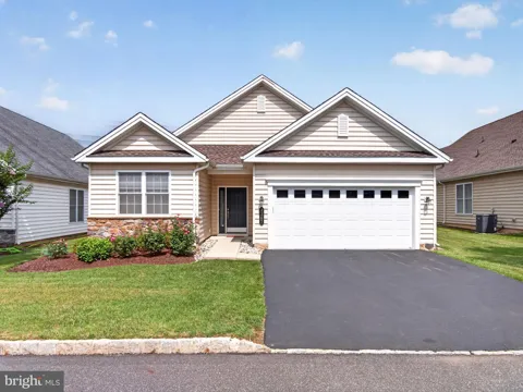 4367 COLONIAL LANE