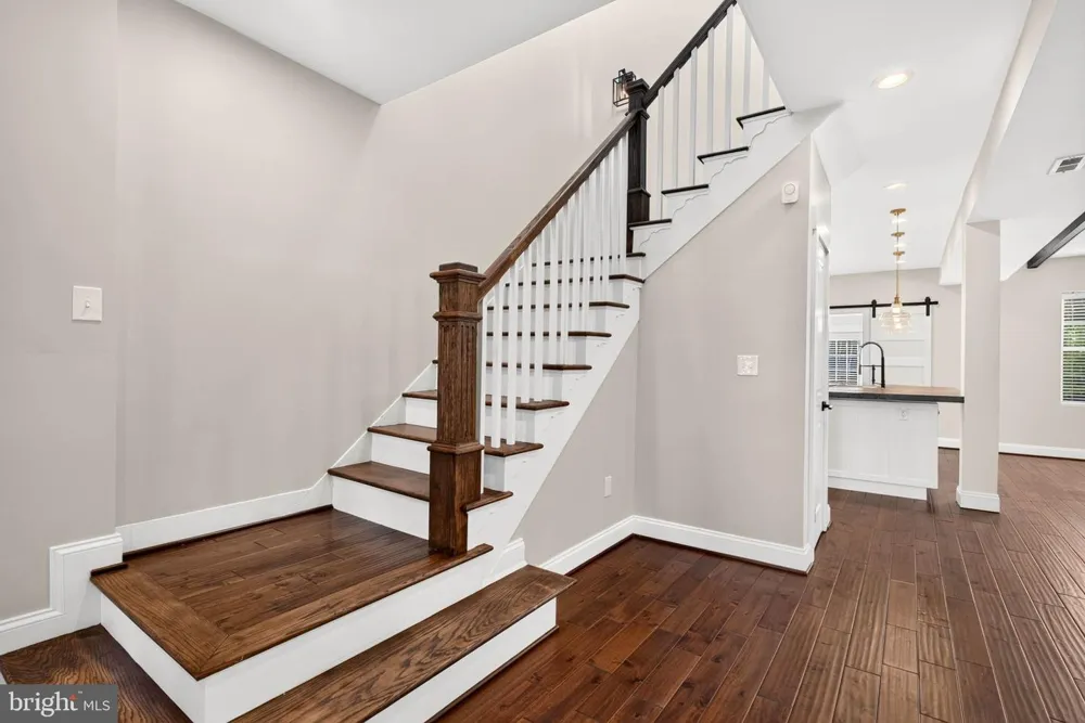 3802 GREENMOUNT AVENUE Baltimore, MD 21218