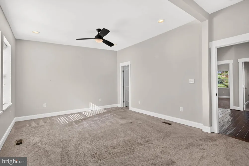 3802 GREENMOUNT AVENUE Baltimore, MD 21218