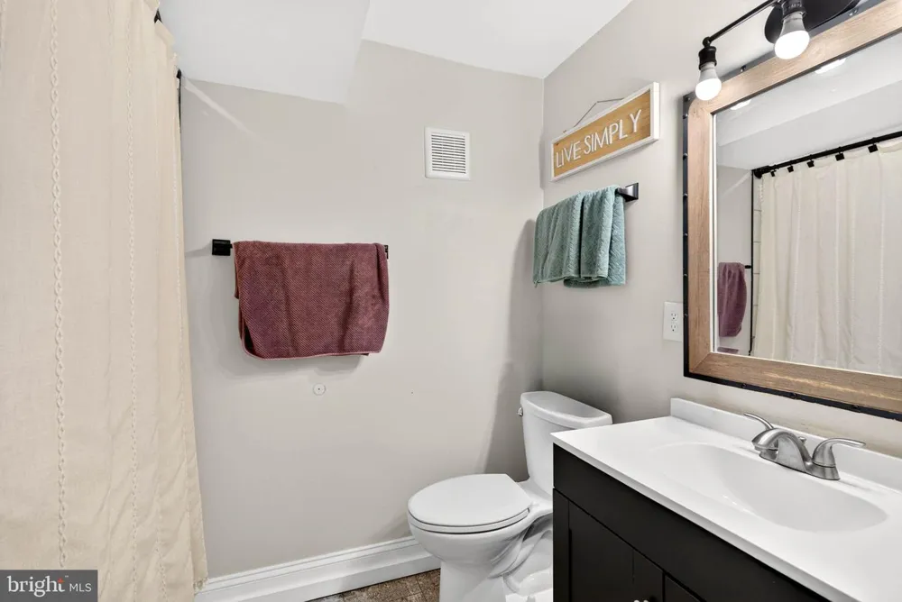 3802 GREENMOUNT AVENUE Baltimore, MD 21218