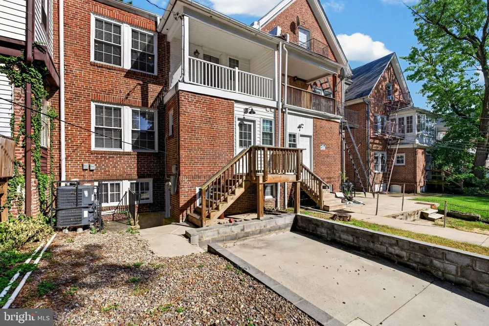 3802 GREENMOUNT AVENUE Baltimore, MD 21218