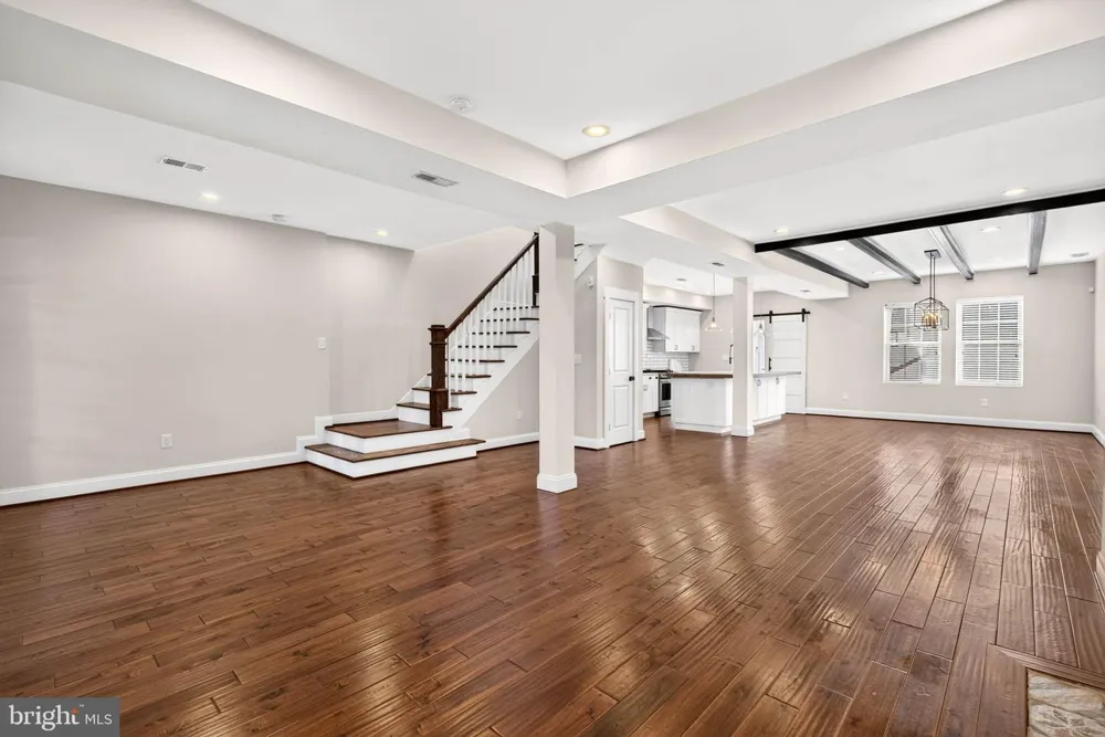 3802 GREENMOUNT AVENUE Baltimore, MD 21218