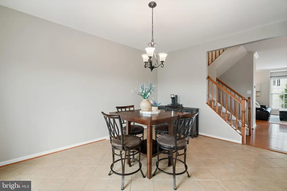 21757 LADYSLIPPER SQUARE Ashburn, VA 20147
