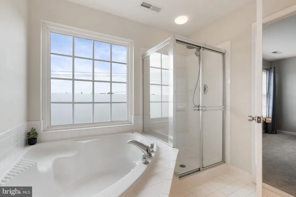 21757 LADYSLIPPER SQUARE Ashburn, VA 20147