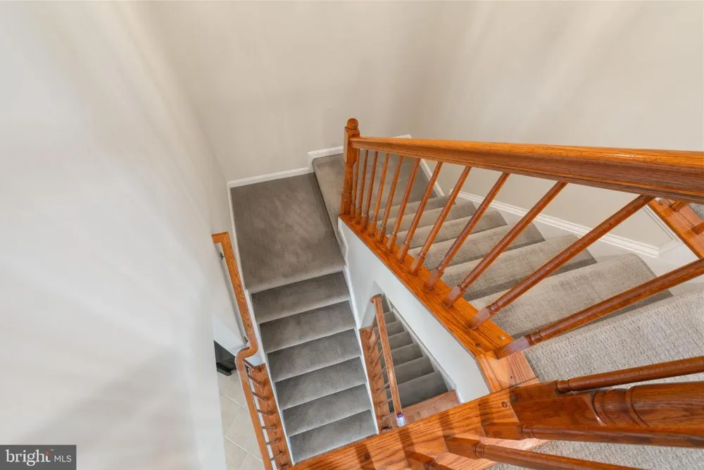 21757 LADYSLIPPER SQUARE Ashburn, VA 20147