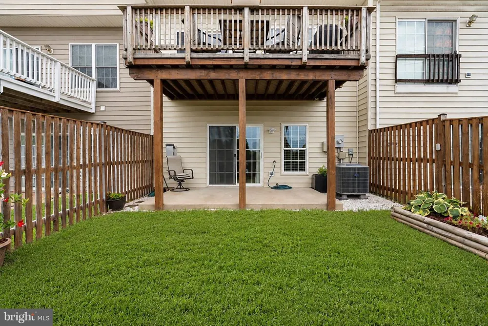 21757 LADYSLIPPER SQUARE Ashburn, VA 20147