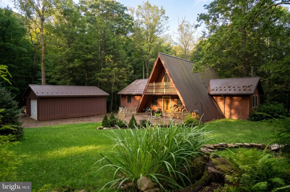 322 HEMLOCK ROAD Grantsville, MD 21536