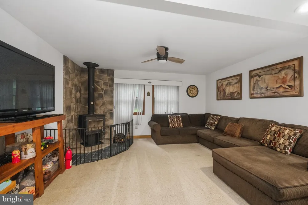 322 HEMLOCK ROAD Grantsville, MD 21536