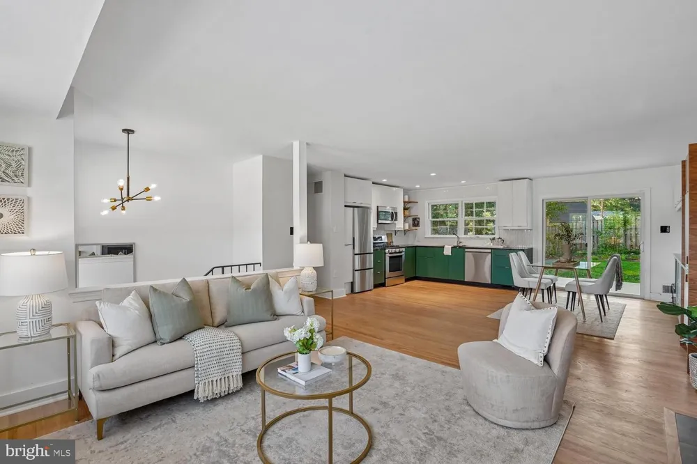 10316 MONROE COURT Fairfax, VA 22030