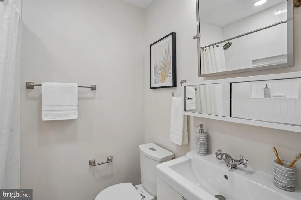 10316 MONROE COURT Fairfax, VA 22030