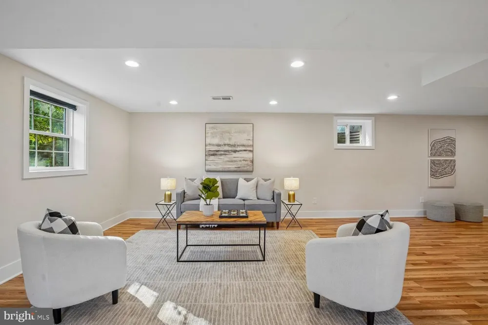 10316 MONROE COURT Fairfax, VA 22030