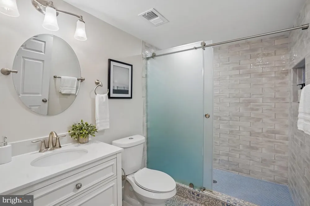 10316 MONROE COURT Fairfax, VA 22030