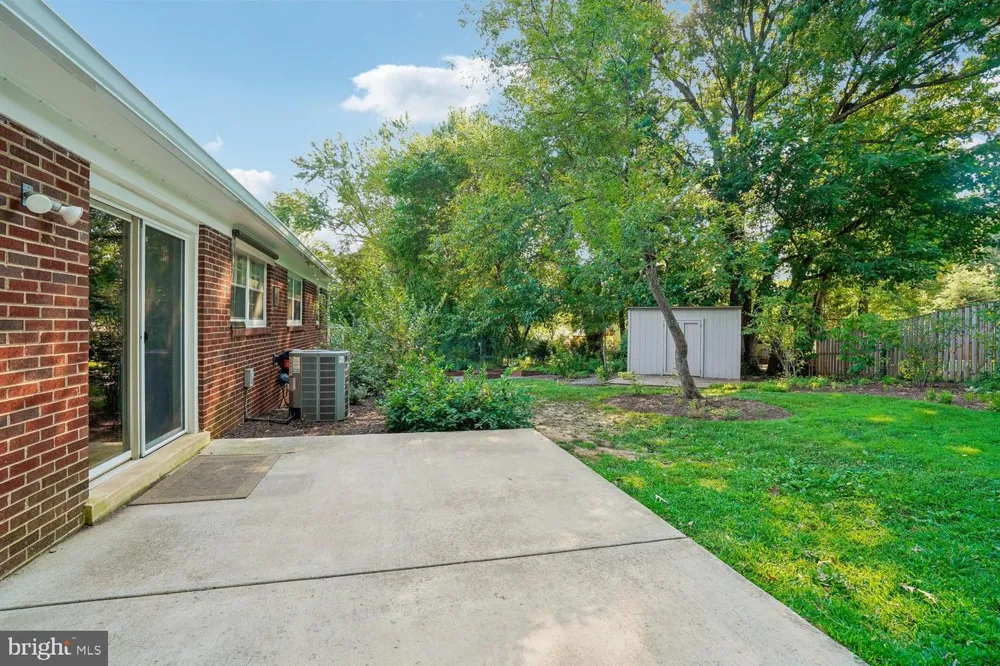 10316 MONROE COURT Fairfax, VA 22030