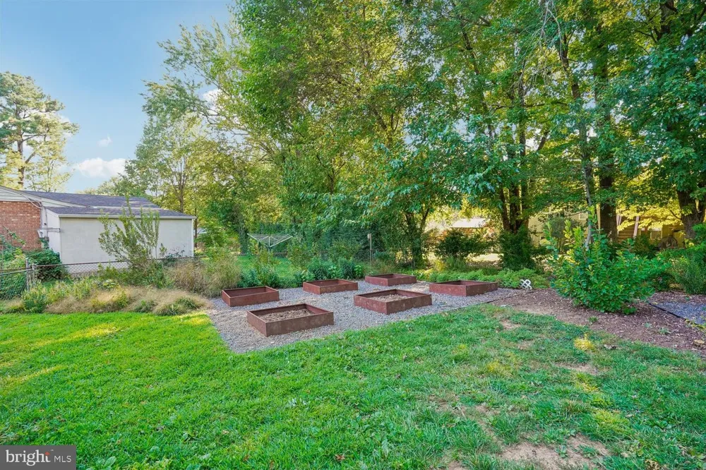 10316 MONROE COURT Fairfax, VA 22030