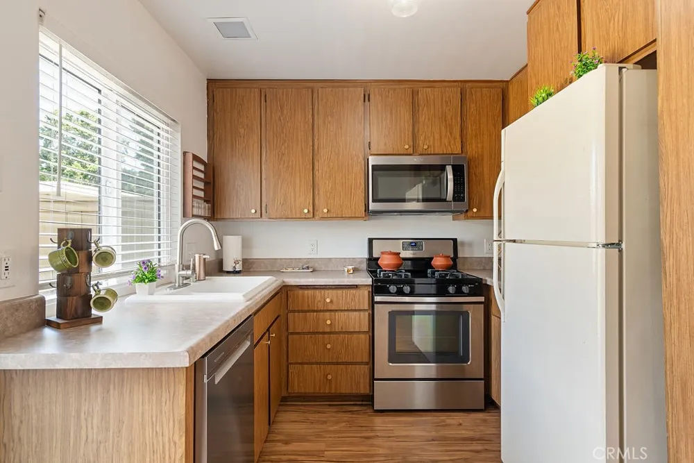 53 Fox Hollow Irvine, CA 92614