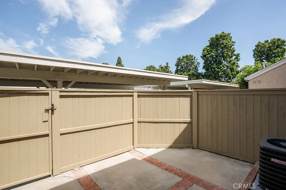 53 Fox Hollow Irvine, CA 92614