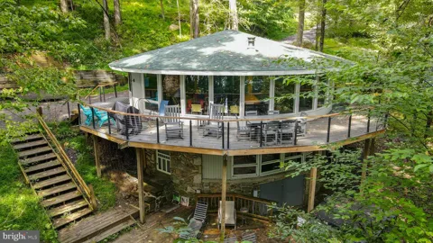 2849 SHINGLE CAMP ROAD