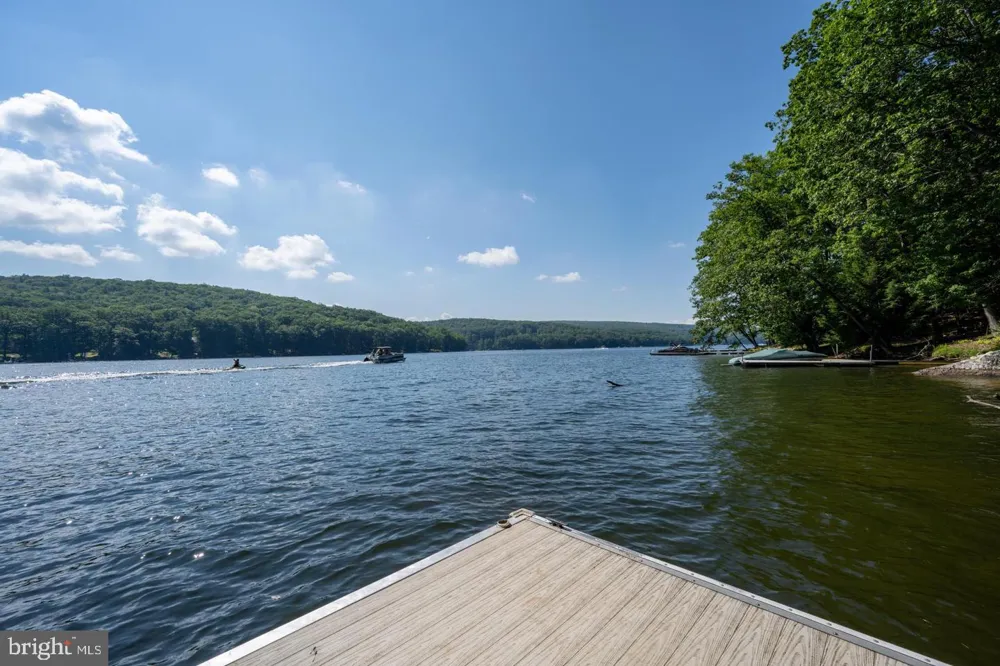 2849 SHINGLE CAMP ROAD Oakland, MD 21550