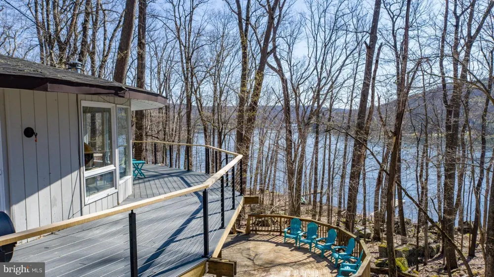 2849 SHINGLE CAMP ROAD Oakland, MD 21550
