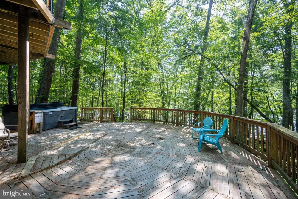 2849 SHINGLE CAMP ROAD Oakland, MD 21550