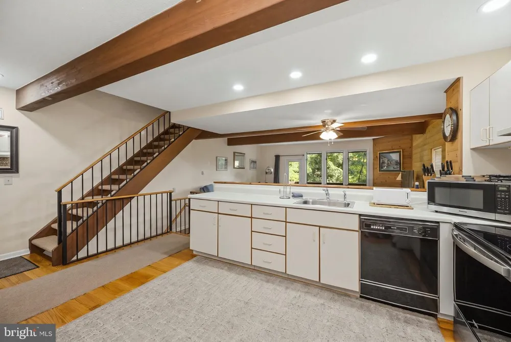 19 SLOPESIDE TERRACE #10E Mchenry, MD 21541