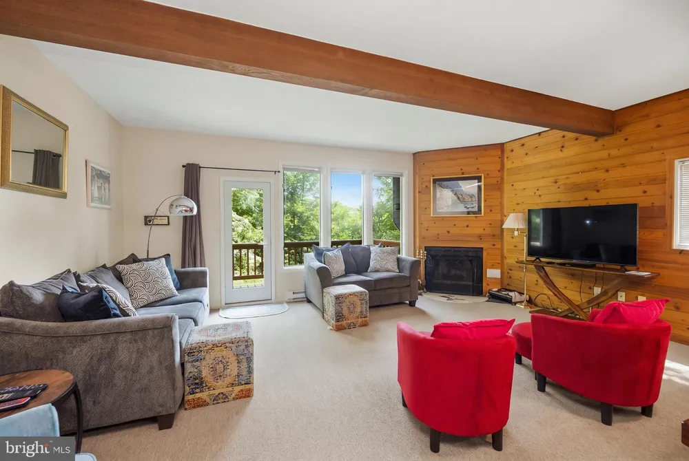 19 SLOPESIDE TERRACE #10E Mchenry, MD 21541