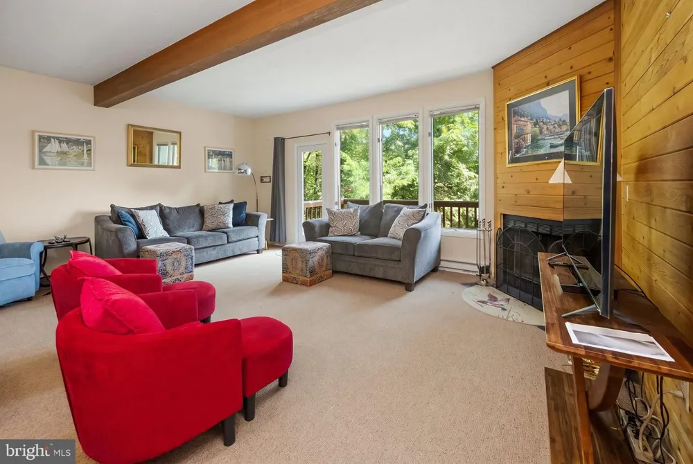 19 SLOPESIDE TERRACE #10E Mchenry, MD 21541