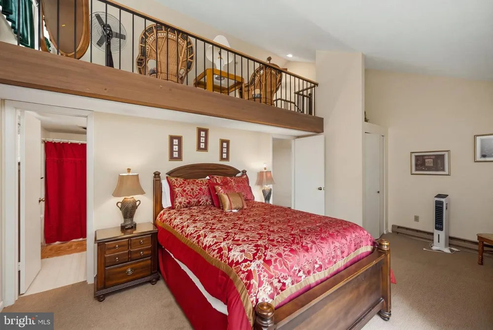 19 SLOPESIDE TERRACE #10E Mchenry, MD 21541