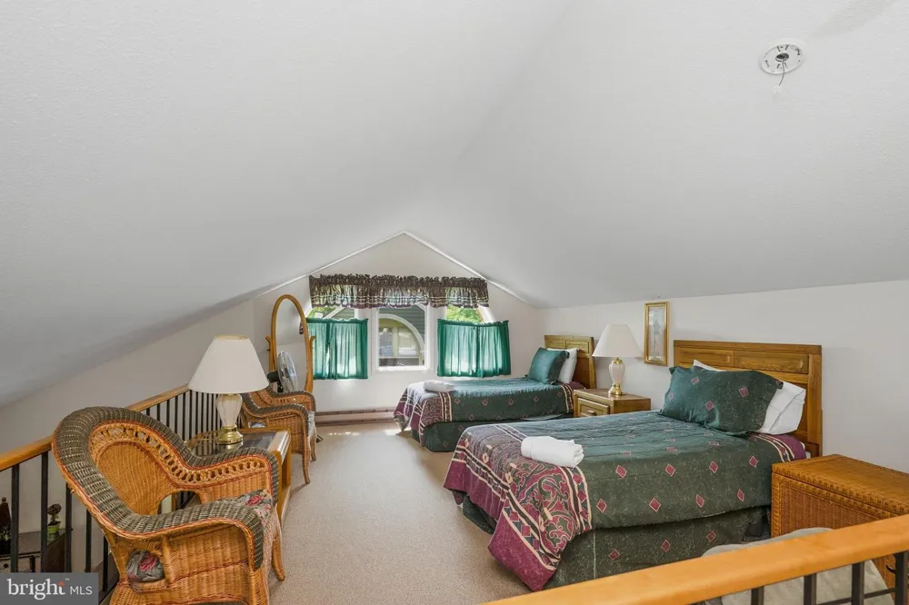 19 SLOPESIDE TERRACE #10E Mchenry, MD 21541