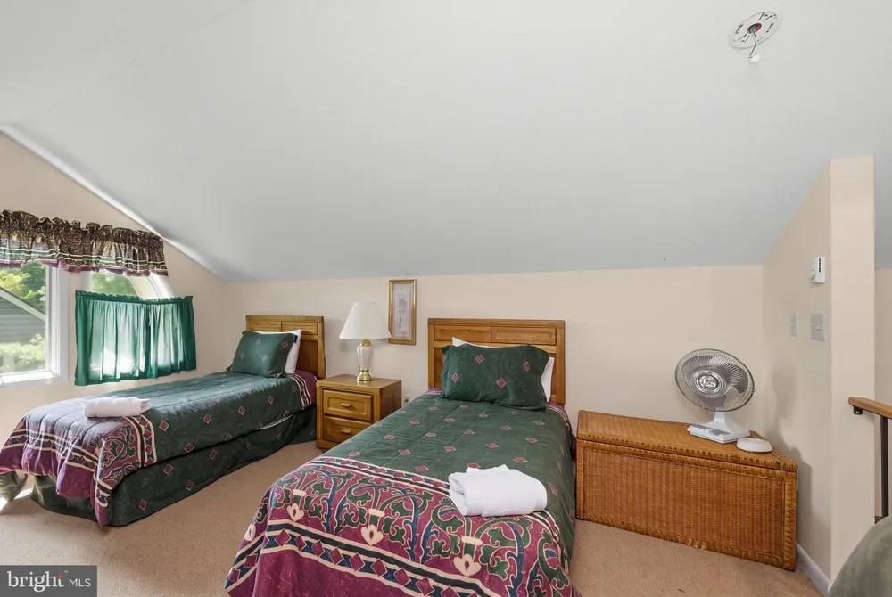 19 SLOPESIDE TERRACE #10E Mchenry, MD 21541