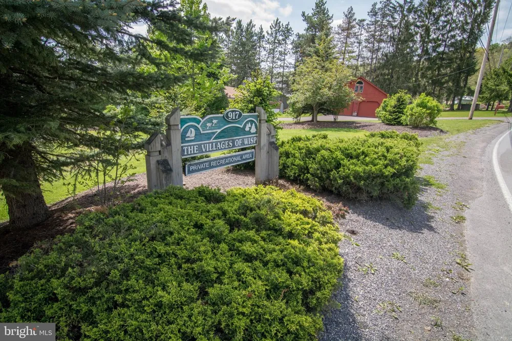 19 SLOPESIDE TERRACE #10E Mchenry, MD 21541