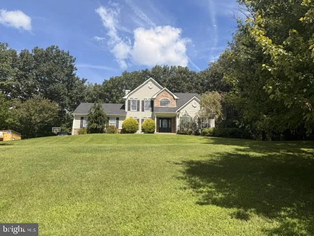 124 BOBBIS TERRACE New Egypt, NJ 08533