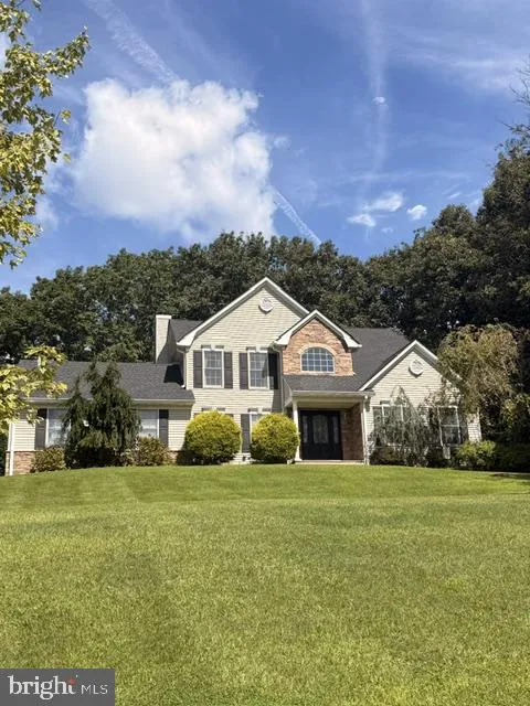124 BOBBIS TERRACE New Egypt, NJ 08533